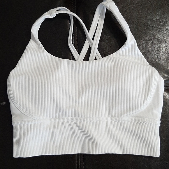 Museonly- Sports Bra. - Picture 2 of 3